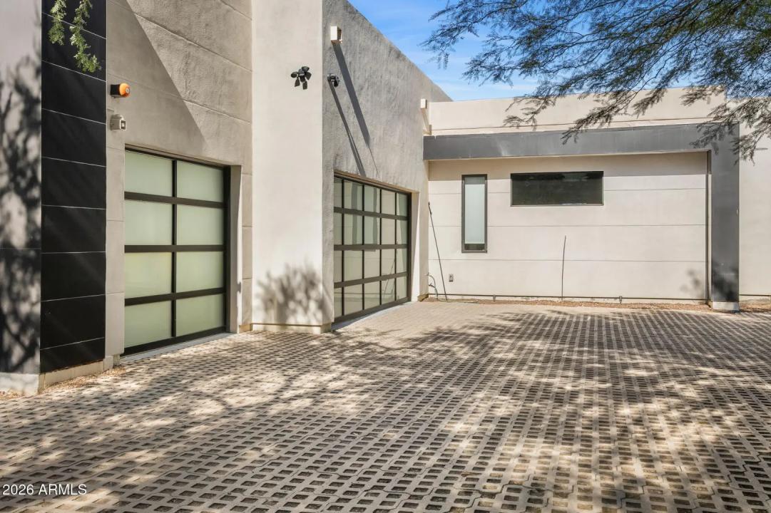Real Estate Picture 52