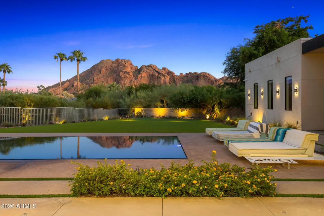 6341 N 44TH Street Paradise Valley AZ 85253