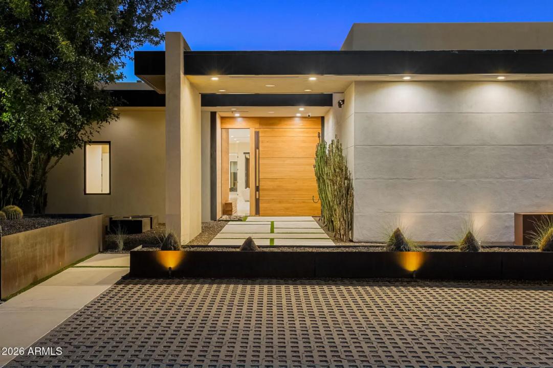 Real Estate Picture 64