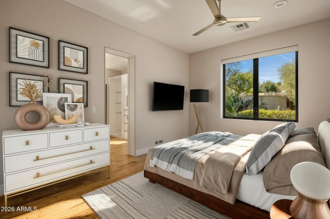 Real Estate Picture 30