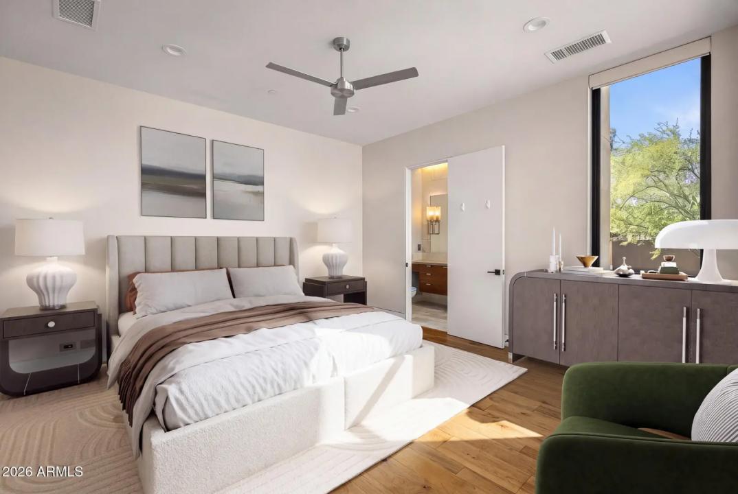 Real Estate Picture 40