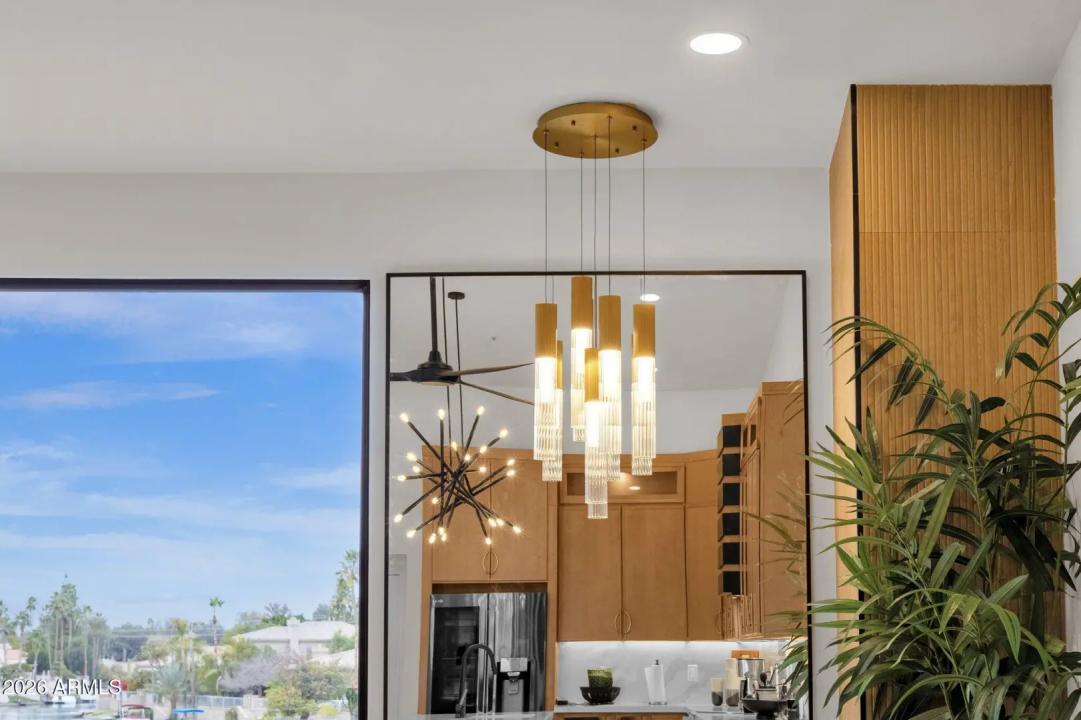 Real Estate Picture 15