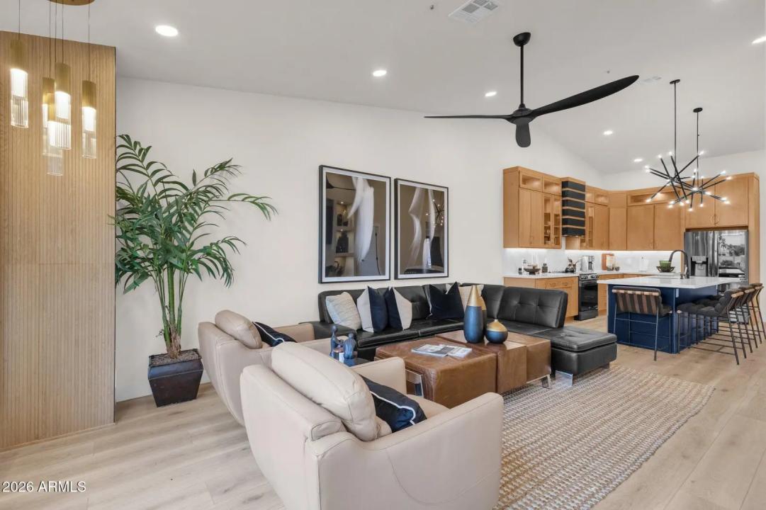Real Estate Picture 26