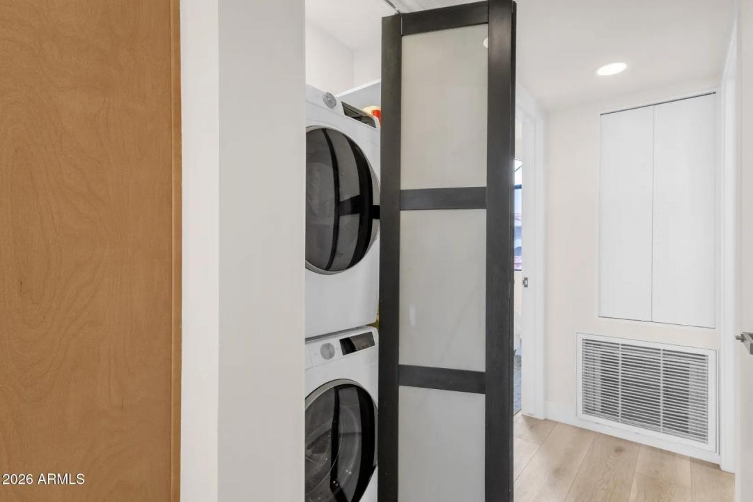 Real Estate Picture 38