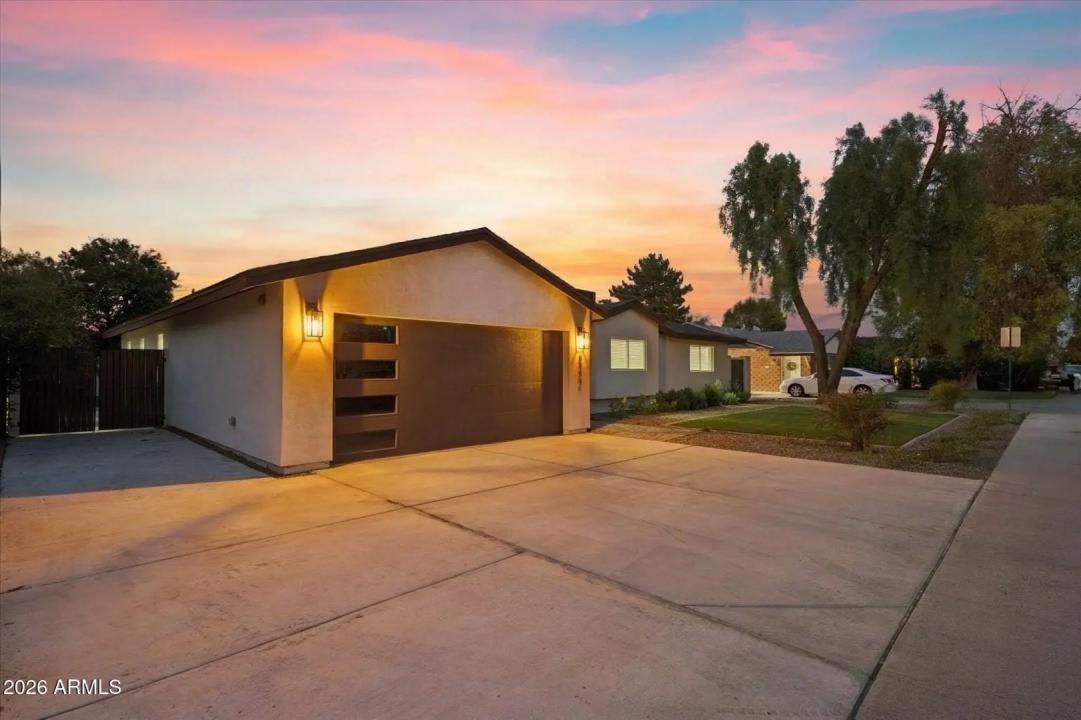 Real Estate Picture 2