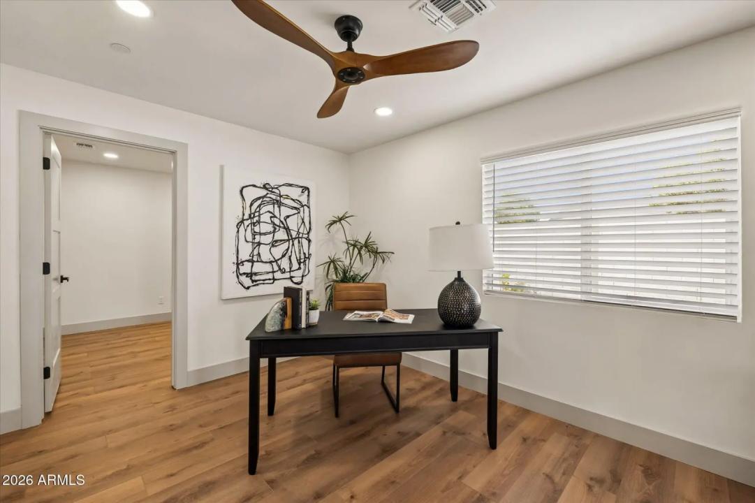 Real Estate Picture 20