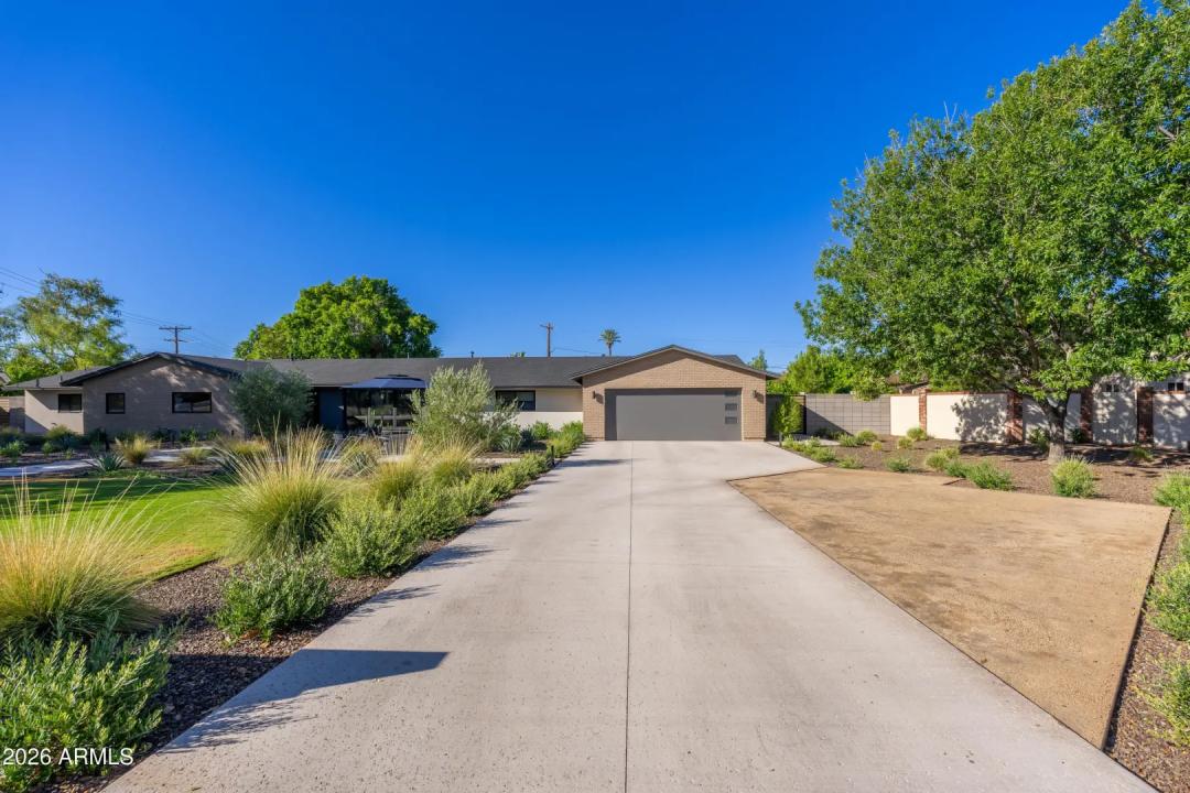 Real Estate Picture 2