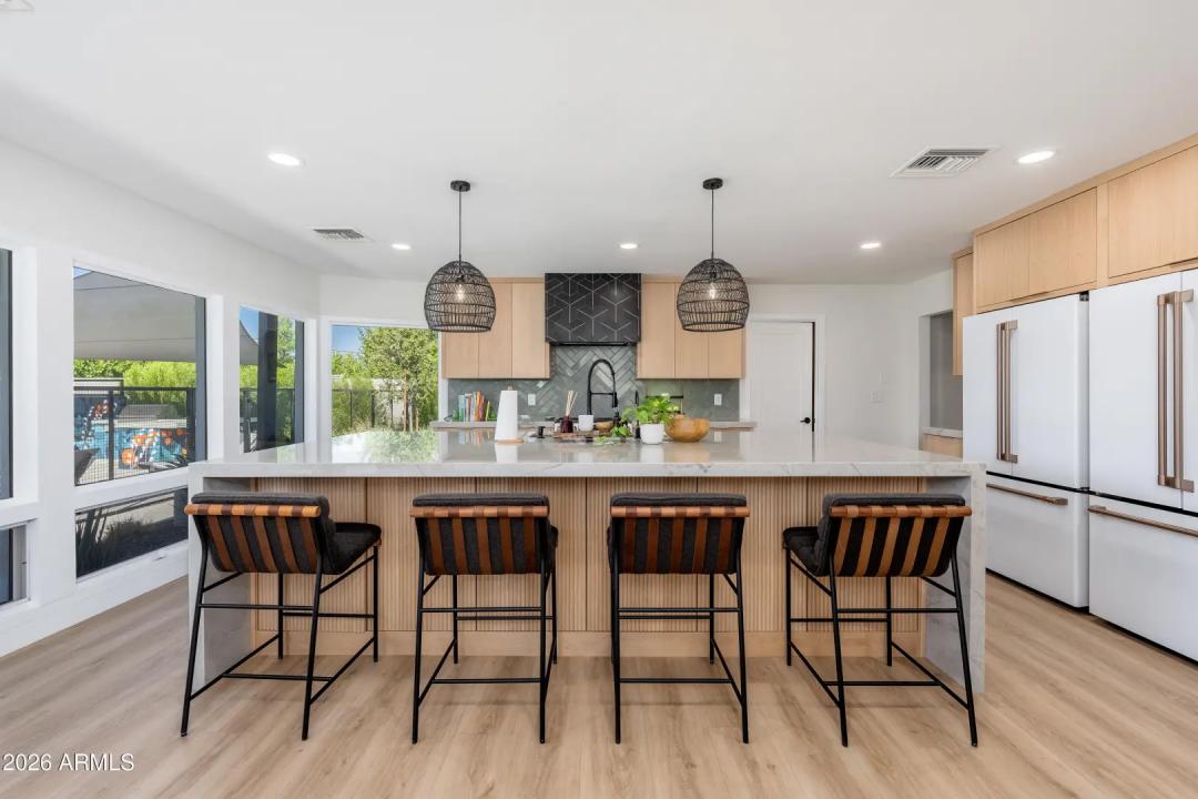 Real Estate Picture 31