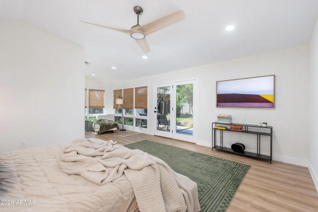 Real Estate Picture 40