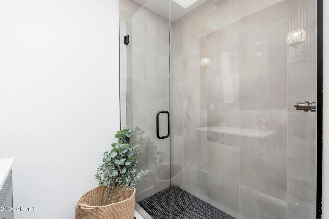 Real Estate Picture 52