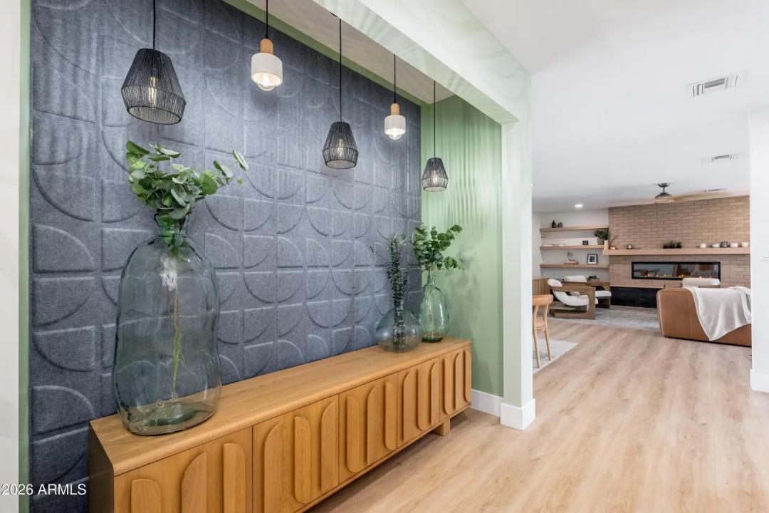 Real Estate Picture 57