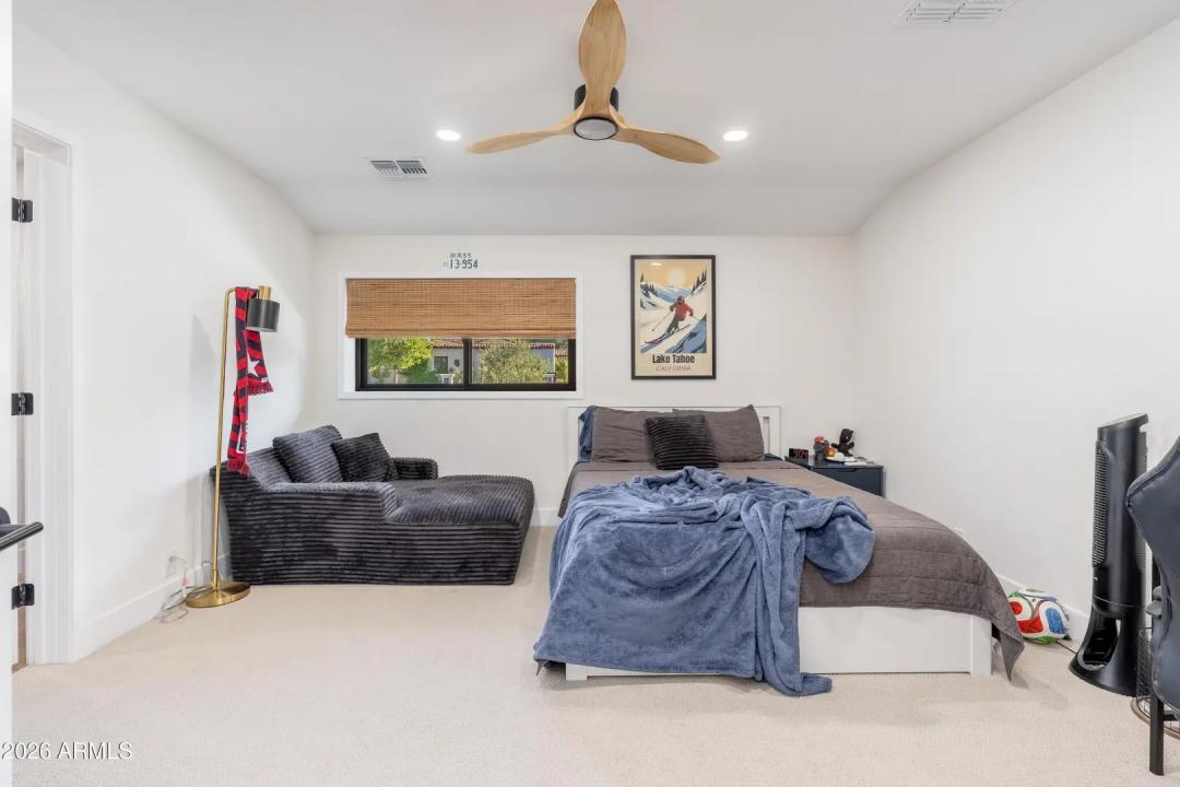 Real Estate Picture 58