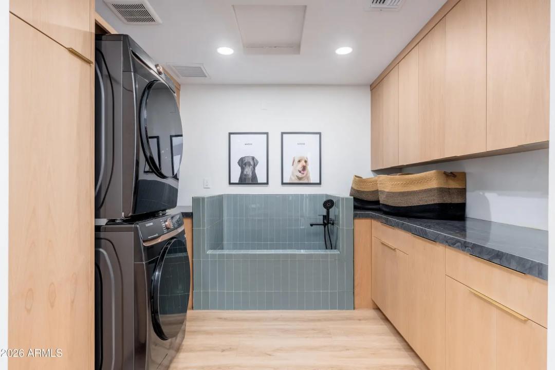 Real Estate Picture 61