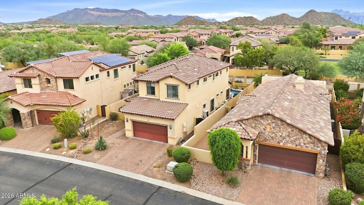 Real Estate Picture 2