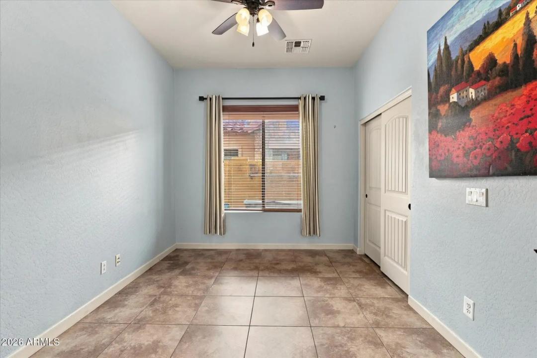Real Estate Picture 21