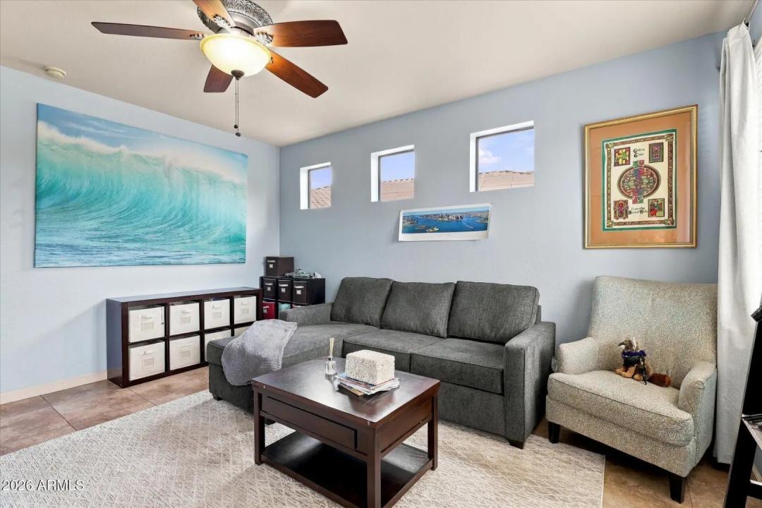 Real Estate Picture 25