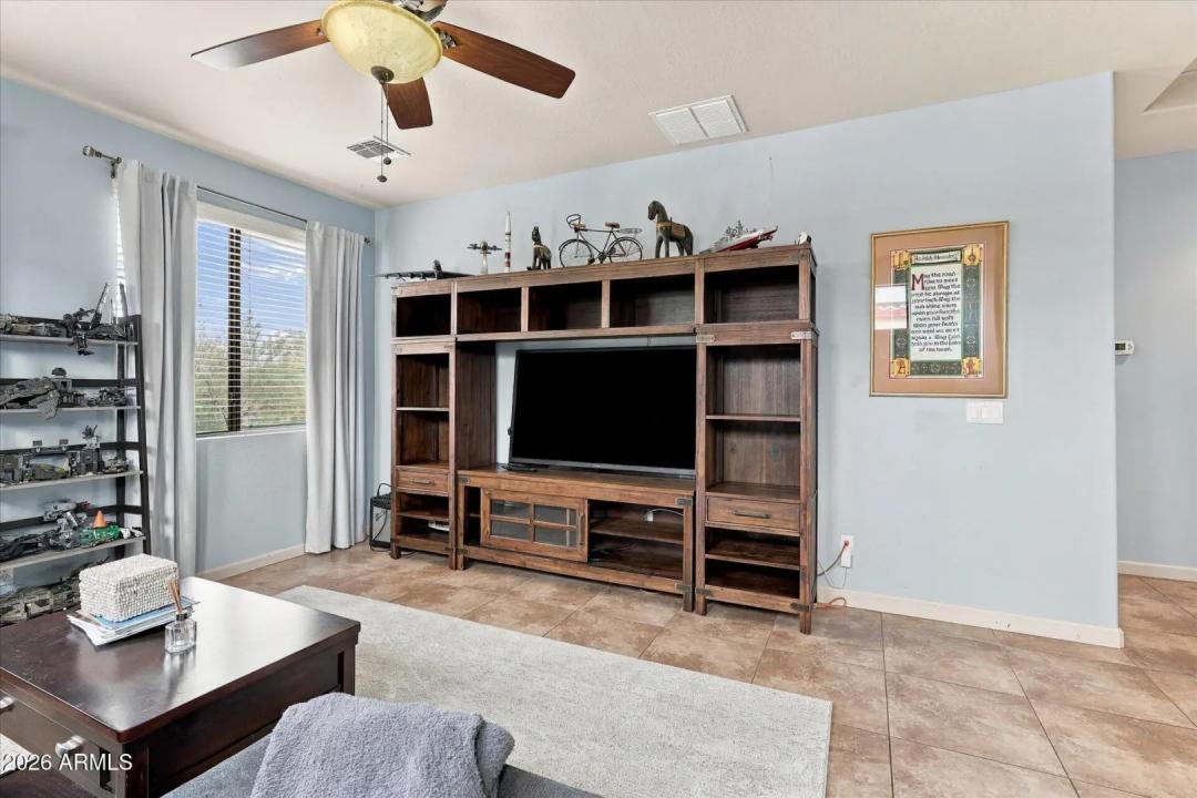 Real Estate Picture 26