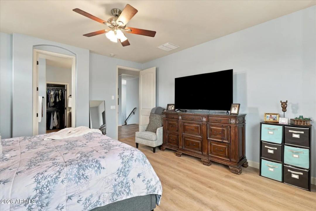 Real Estate Picture 29