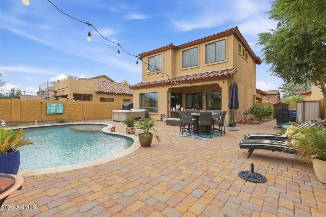 Real Estate Picture 40