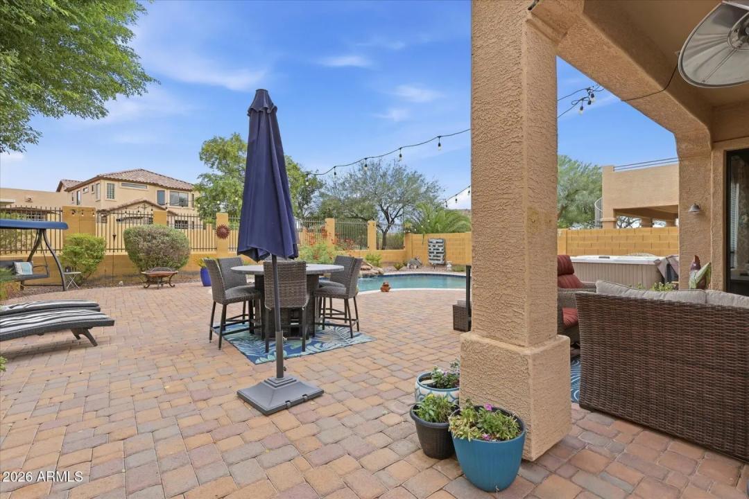 Real Estate Picture 42