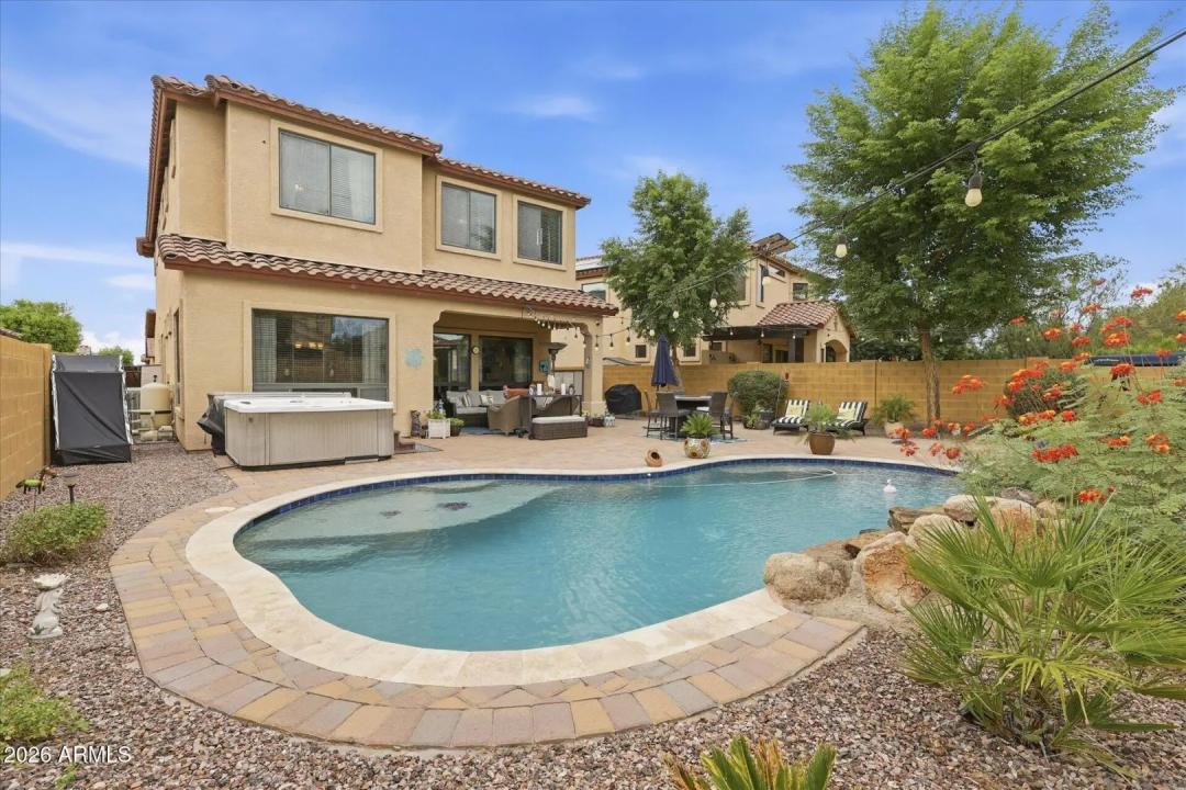 Real Estate Picture 44