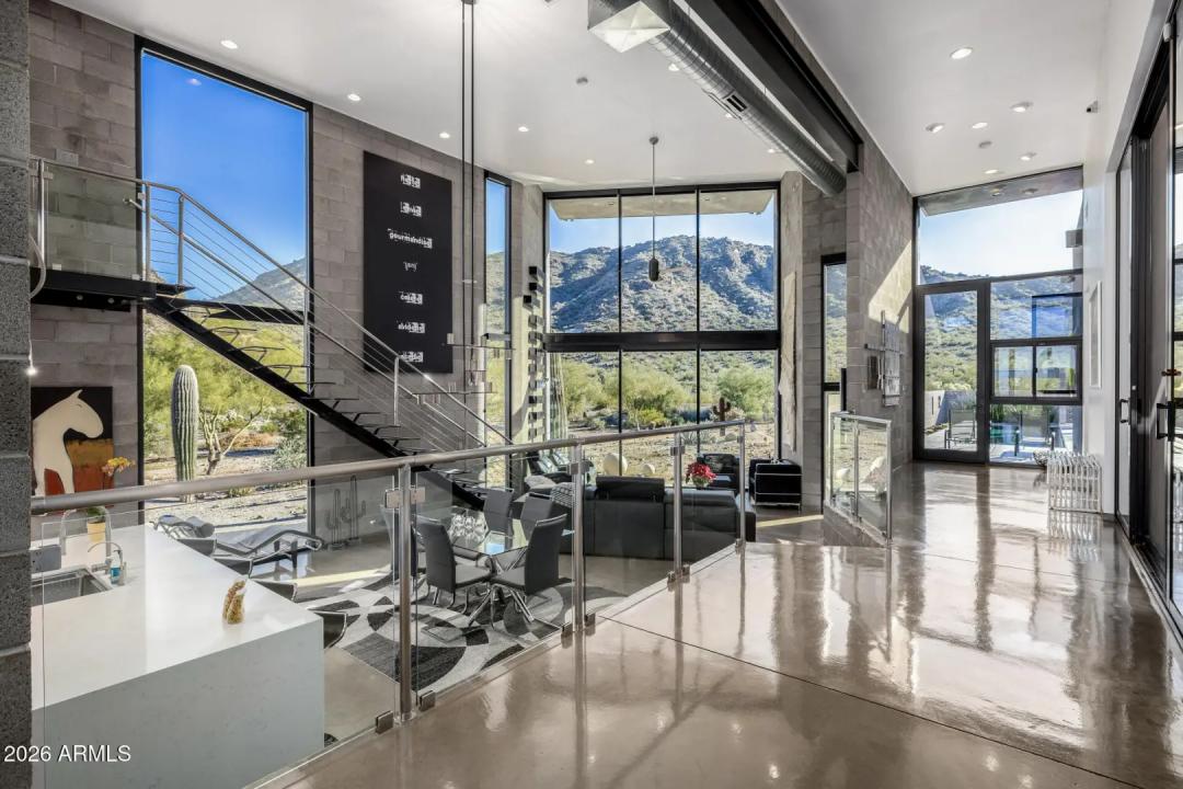 Real Estate Picture 1