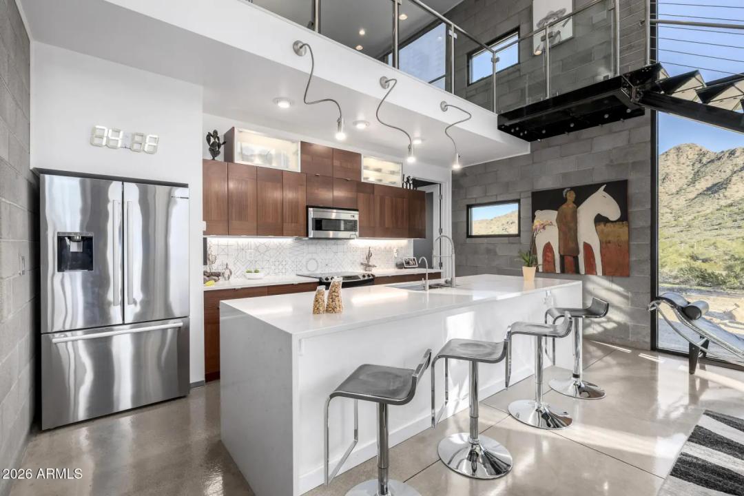 Real Estate Picture 22