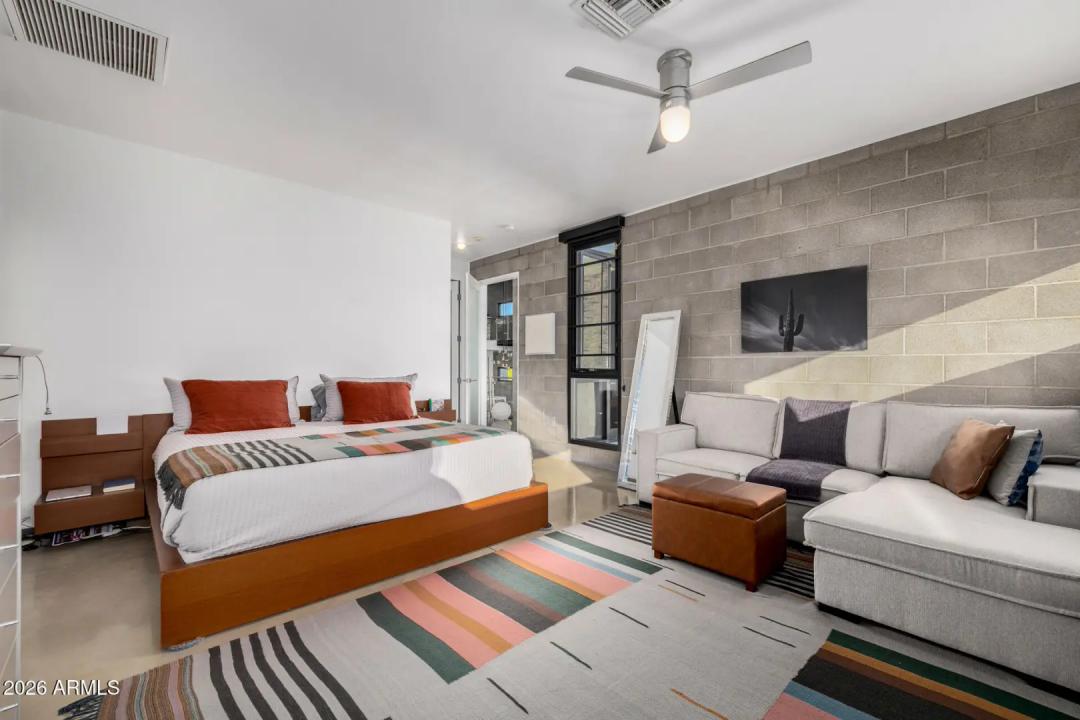 Real Estate Picture 29