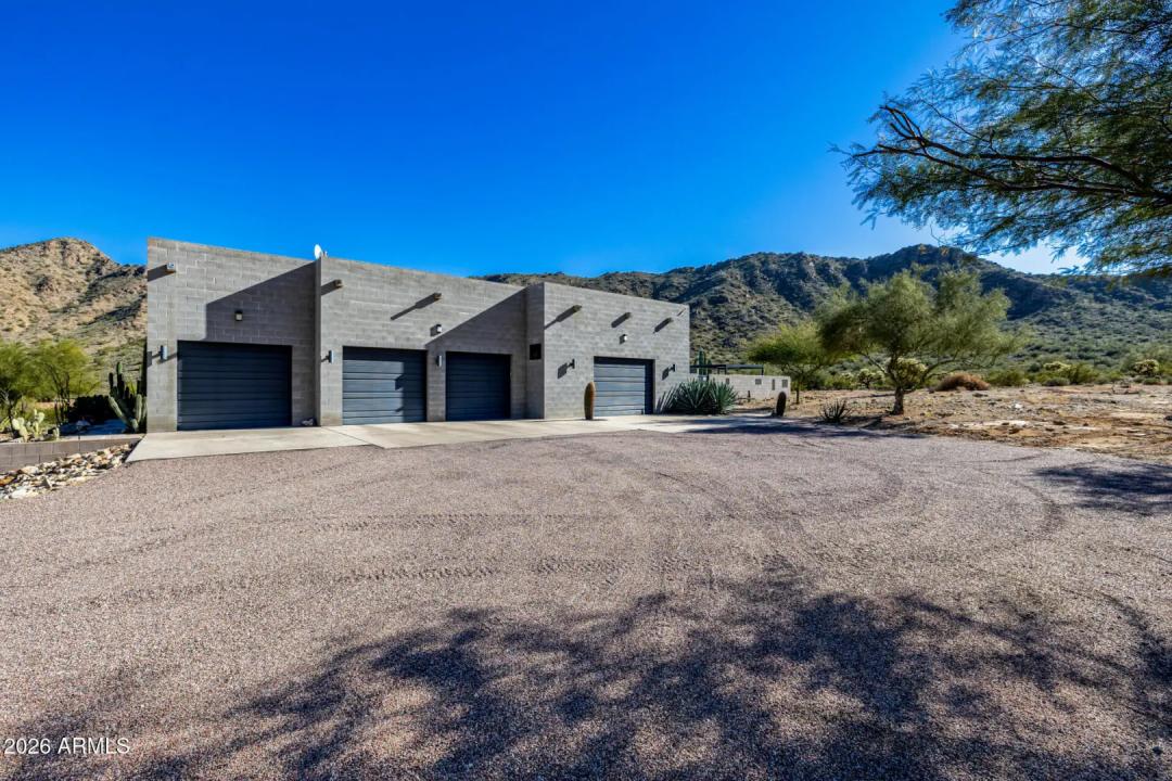 Real Estate Picture 46