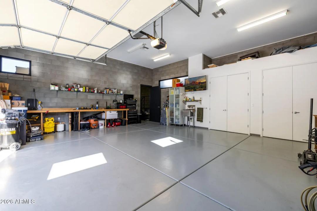 Real Estate Picture 53