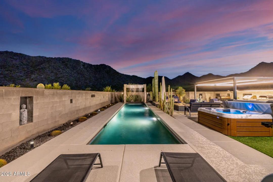Real Estate Picture 56