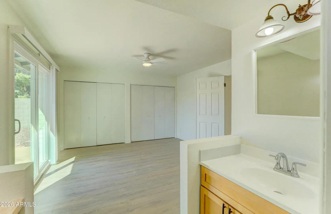 Real Estate Picture 19