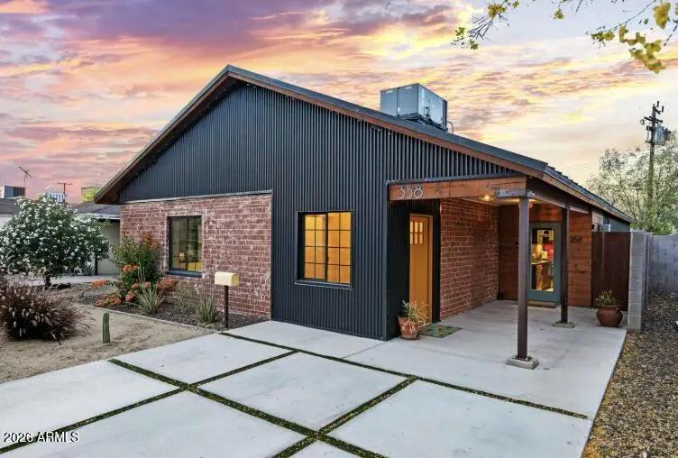 Real Estate Picture 38
