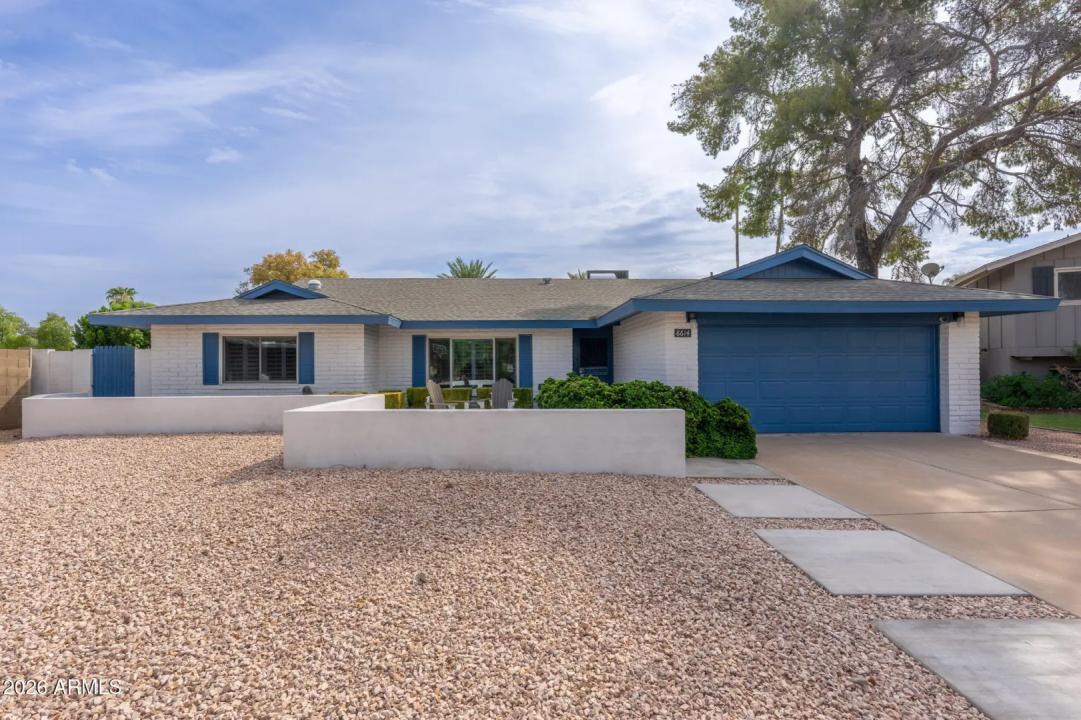 Real Estate Picture 6