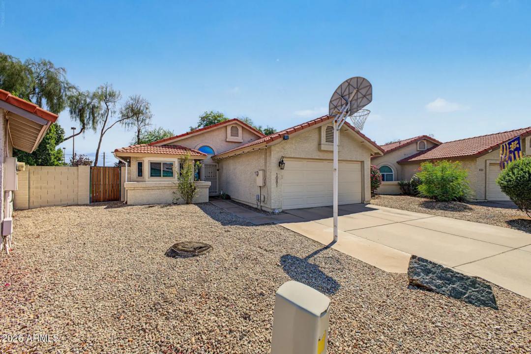 Real Estate Picture 5
