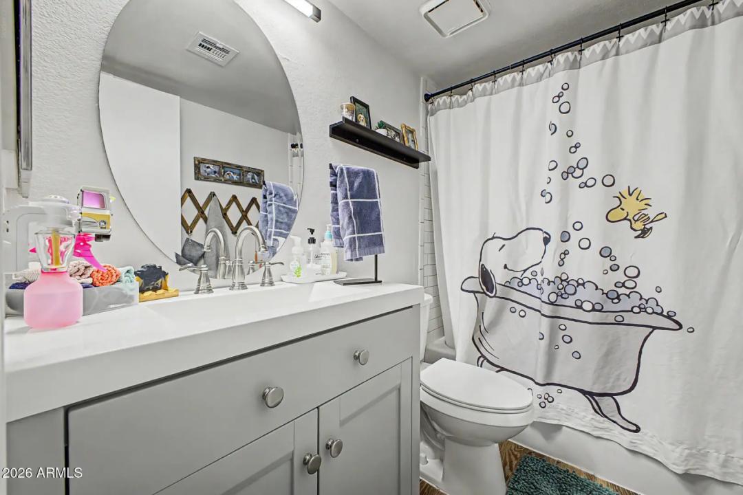 Real Estate Picture 29