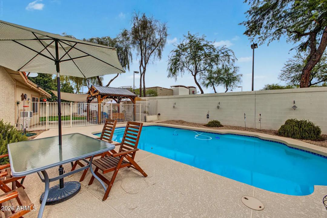 Real Estate Picture 36