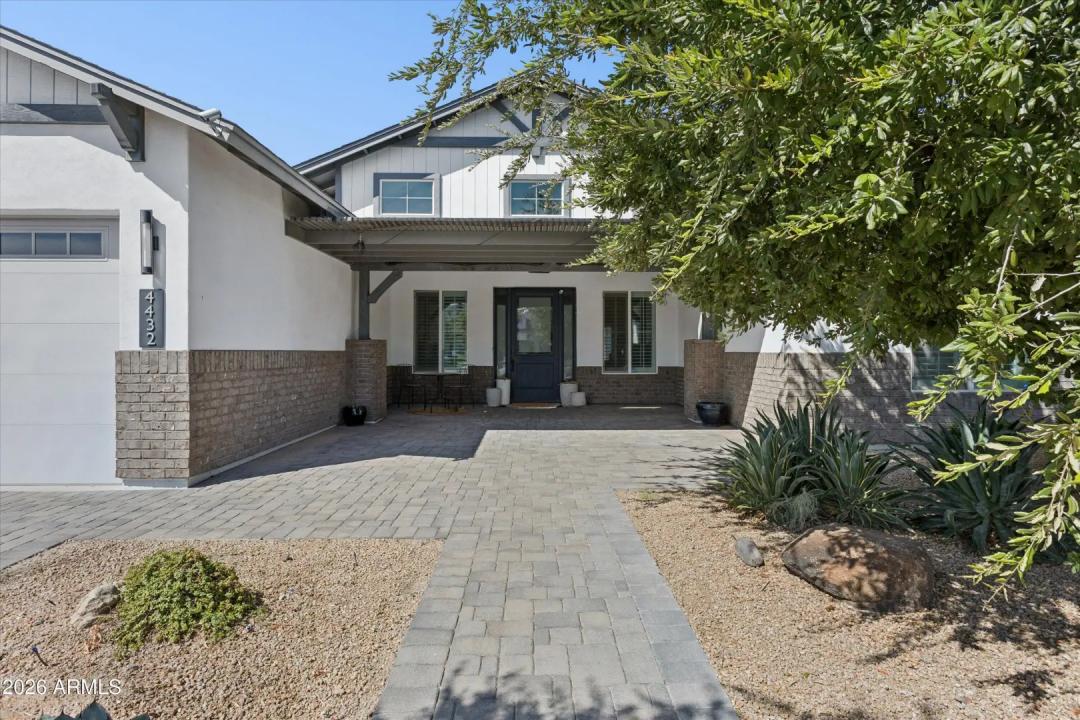 4432 N 38TH Street Phoenix AZ 85018
