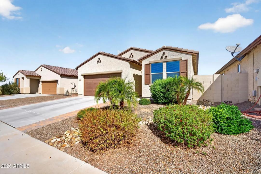 Real Estate Picture 1