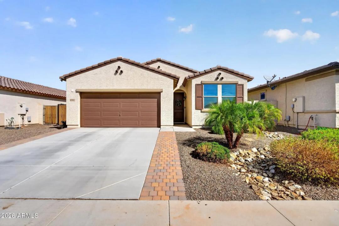 Real Estate Picture 2