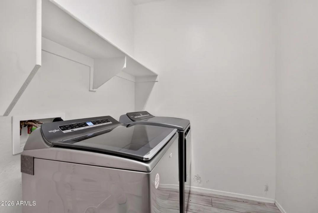 Real Estate Picture 36