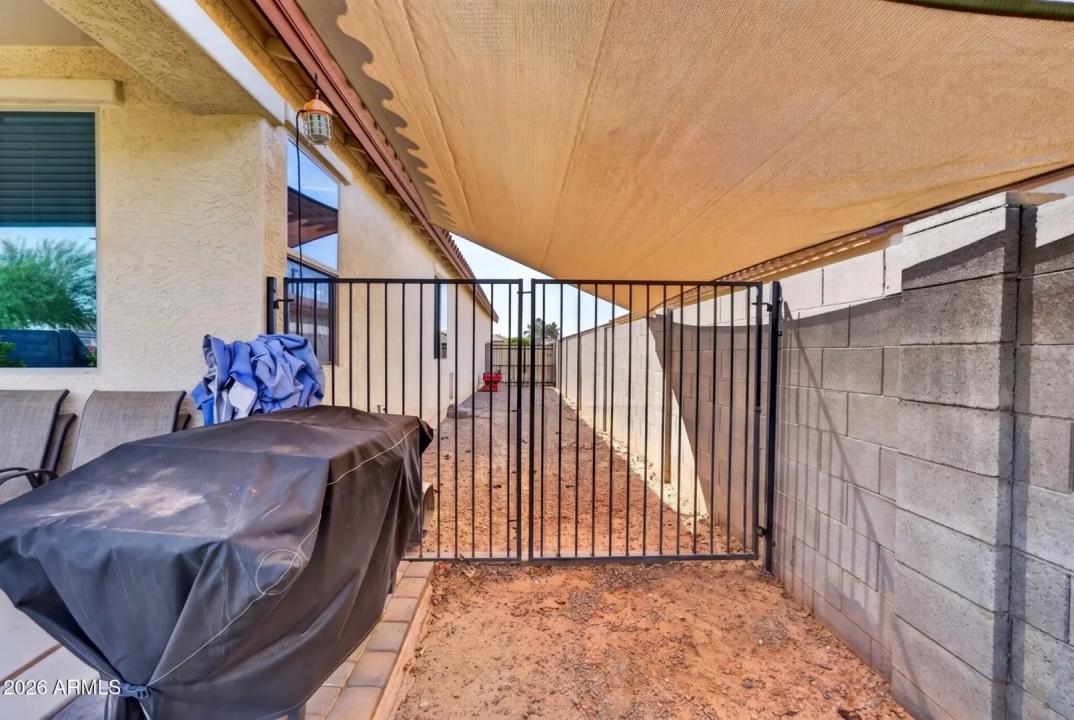 Real Estate Picture 43