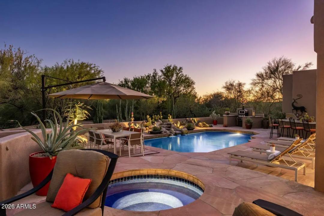 Real Estate Picture 36
