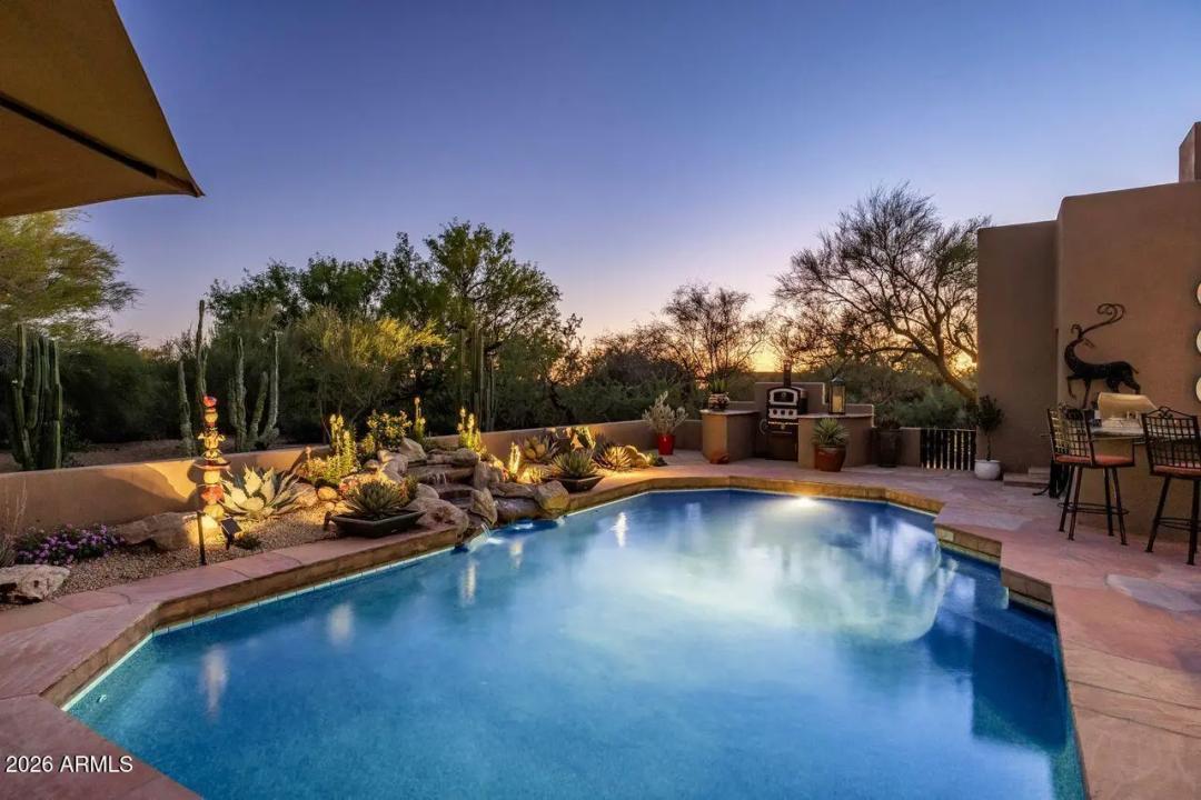 Real Estate Picture 38