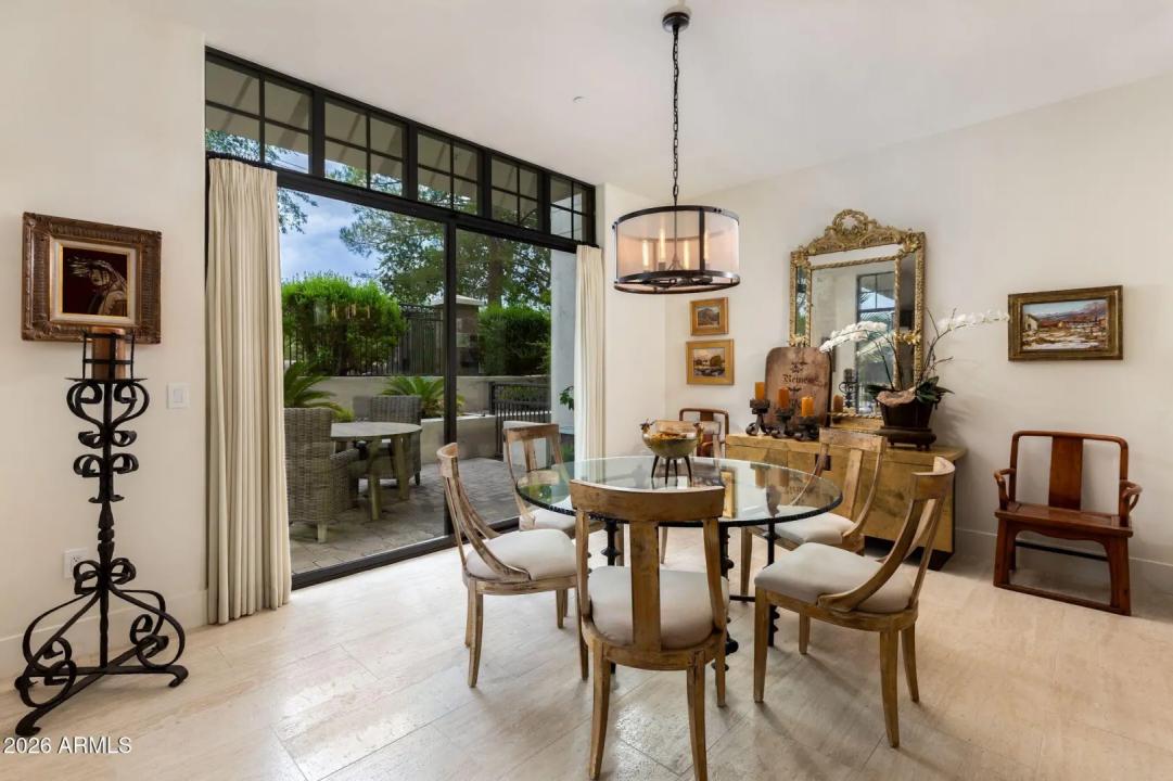 Real Estate Picture 16