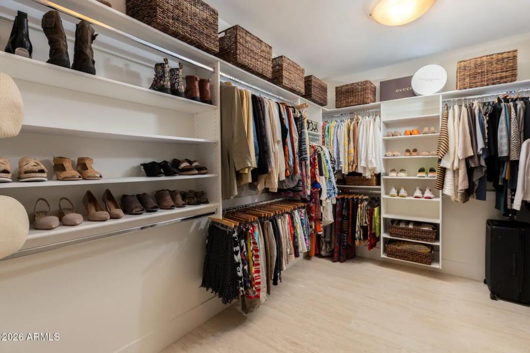 Real Estate Picture 26