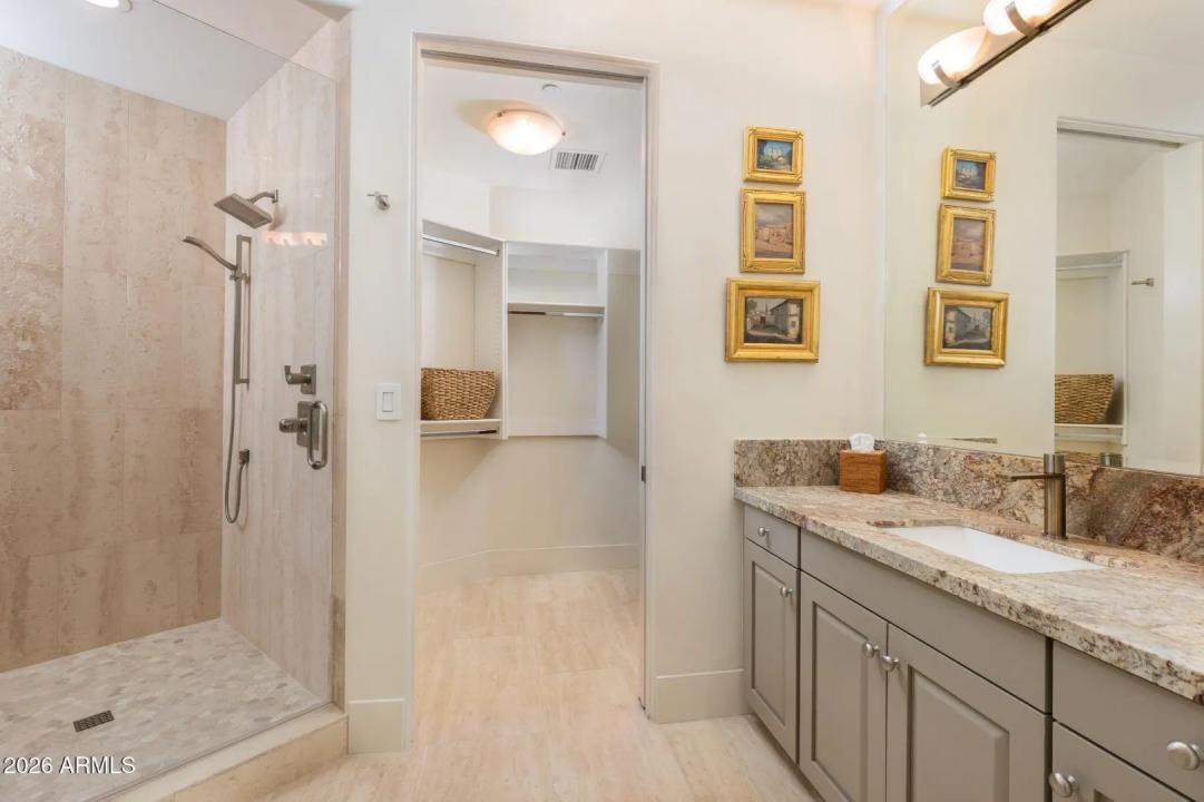 Real Estate Picture 29