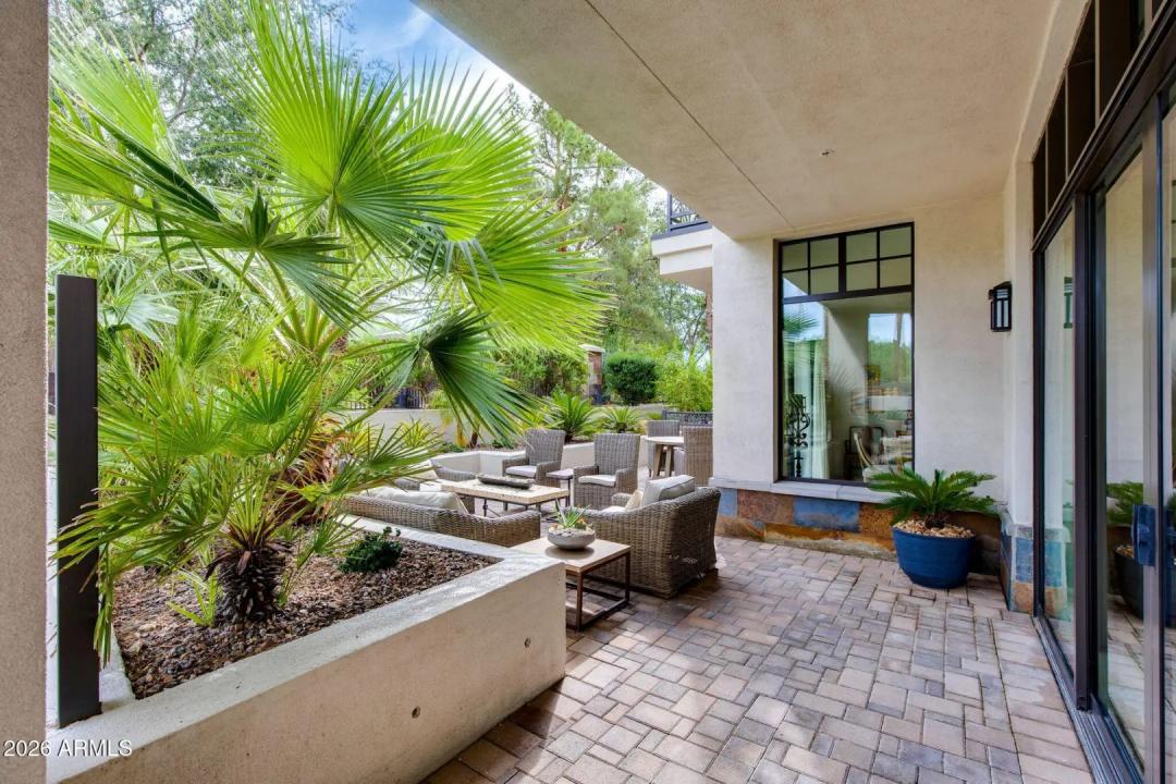 Real Estate Picture 35