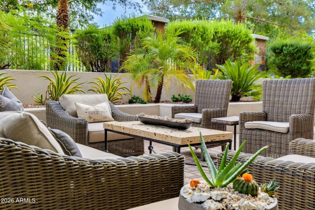 Real Estate Picture 37