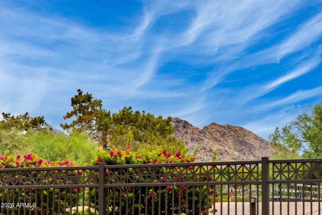 Real Estate Picture 42